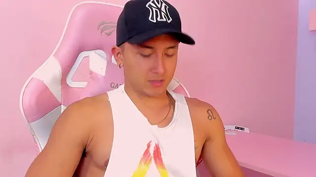 BrandonColee live sex cam