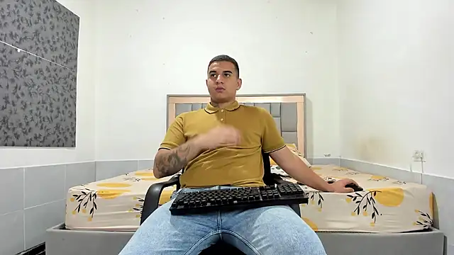 simookeler live sex cam