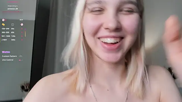 ErinBissonnette live sex cam