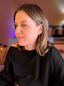 MaiseKnox live sex cam