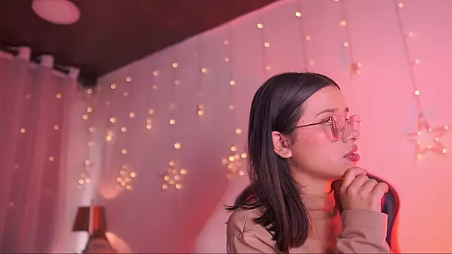 Lana_Dreams_'s cam snapshot