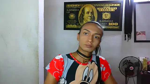 alexxa_Rooa live sex cam