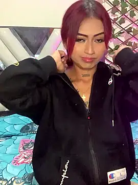 Dirty_isabella18's cam snapshot