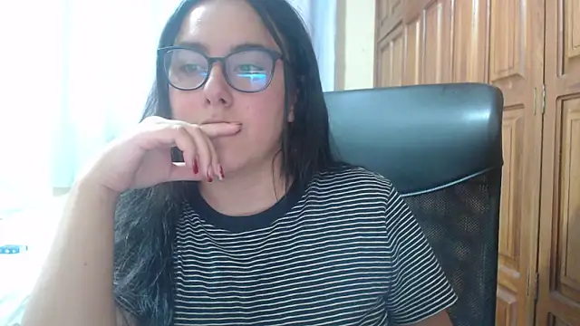 Venus_cat_ live sex cam