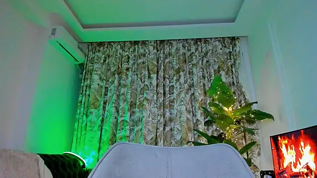 Alyssa_Smitt live sex cam