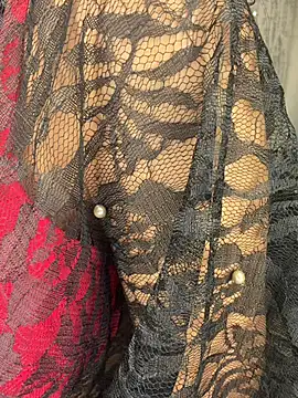 KARISHMA-STRIP live sex cam