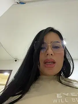 Miah_gomez_ live sex cam