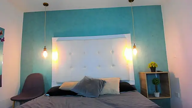 Heidy_milf's cam snapshot