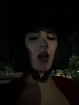 Mon_Cherry live sex cam