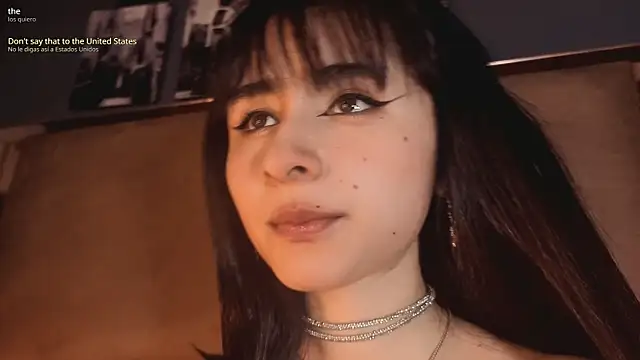 angelinepossy live sex cam