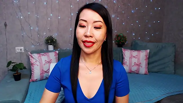 LiaPak's cam snapshot