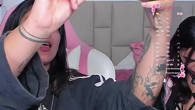 GabrielaBali's cam snapshot