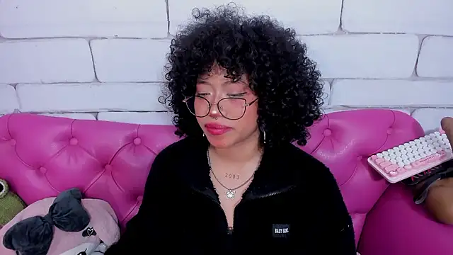 SafiroAgataaa's cam snapshot