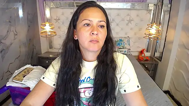 Melissa-roberts's cam snapshot