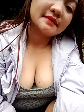 Yong-my's cam snapshot