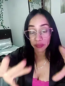 YaraDuartee live sex cam