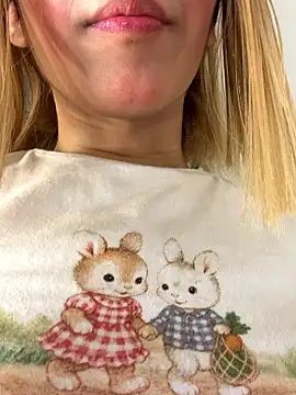 SweetBunnyGF live sex cam