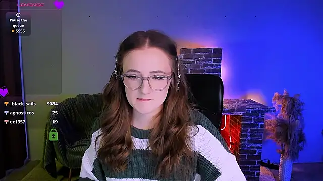 luna_berryy live sex cam