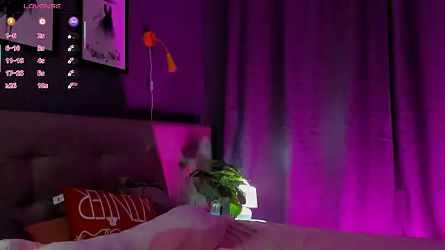 Maria_Solis's cam snapshot