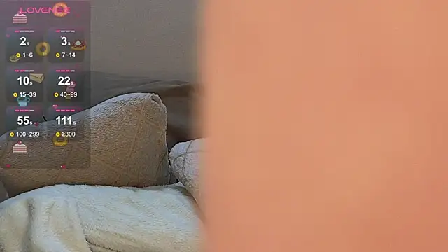 Olivia_Noir live sex cam