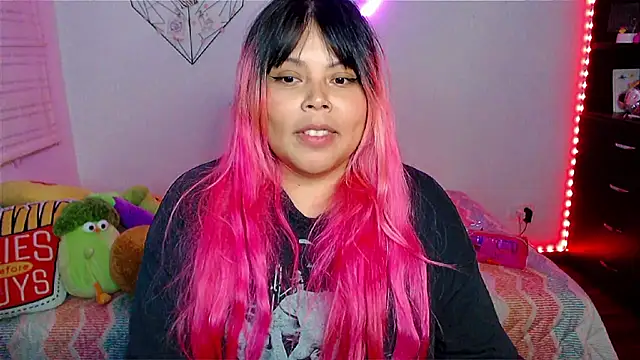 EllieMoonX's cam snapshot