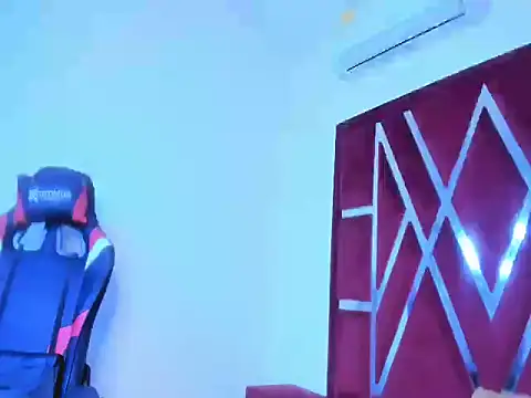 sweetdesireasm's cam snapshot