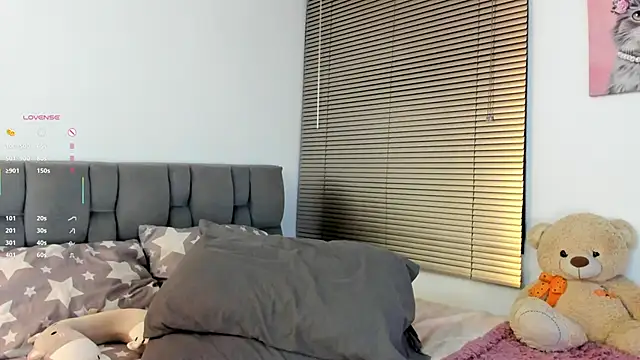 Gigi-bom live sex cam