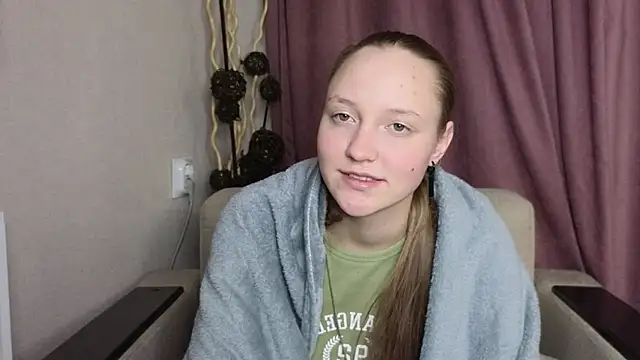 BibiStapler live sex cam