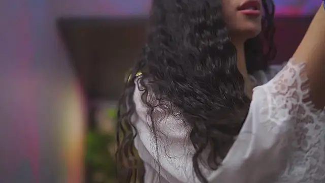 GinaValentinna live sex cam