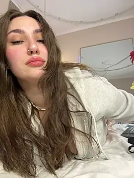 KiraBarlows live sex cam