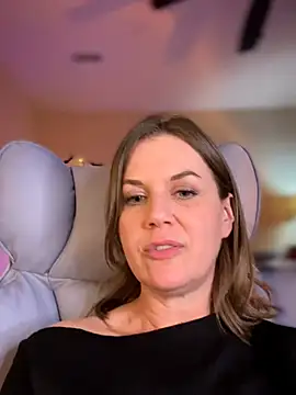 MaiseKnox live sex cam