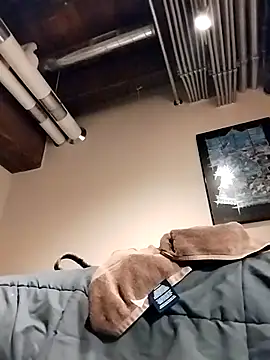 eatmeplease44's cam snapshot