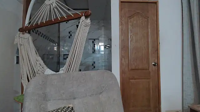 AteneoJr's cam snapshot