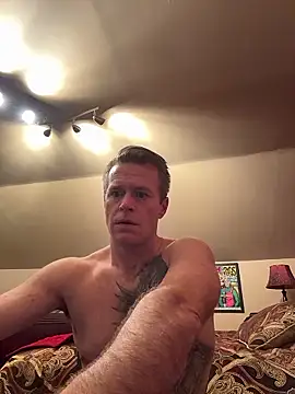 DILFiGuess1's cam snapshot