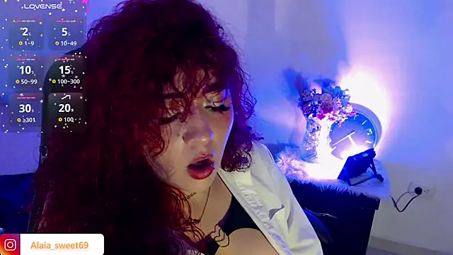 alaia_sweetxxx's cam snapshot