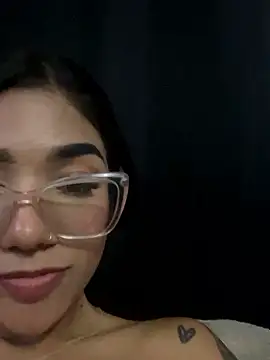 ElaRose_12's cam snapshot