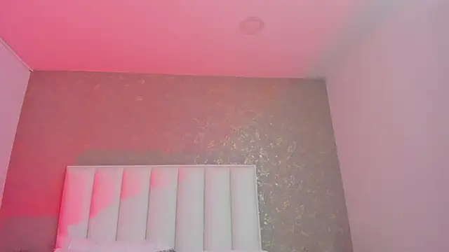 KaylieBrooks's cam snapshot