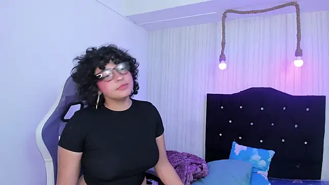 miku_katsuragi's cam snapshot