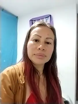 LaraCaliente's cam snapshot