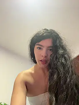 dani_bela's cam snapshot