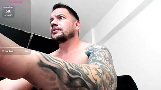 musclemonster31's cam snapshot