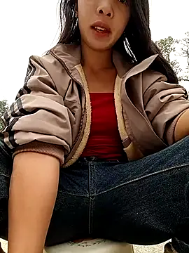 emaame68 live sex cam