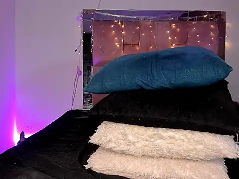 emily_lady20 live sex cam