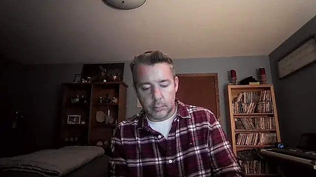 chrisw8140 live sex cam