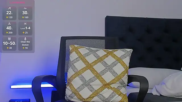 Marcus_Moreno live sex cam