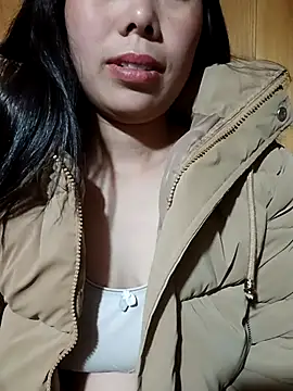 Chloe-ee's cam snapshot