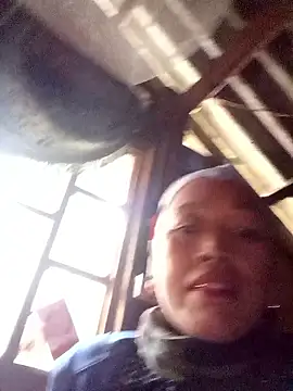 Agnes-baby's cam snapshot