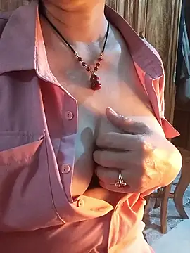 Myna_999's cam snapshot