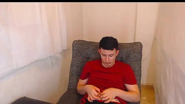 MARCUS_FIRE live sex cam