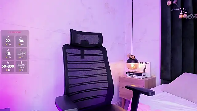 Aron_valverde live sex cam